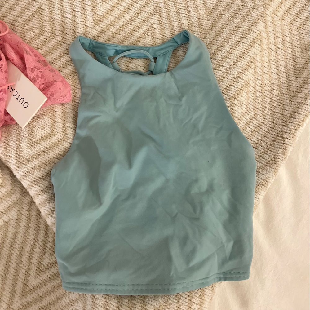 Alo yoga tank